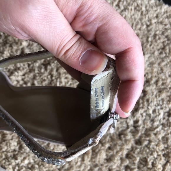 ALDO Beige Heels - Picture 3 of 10